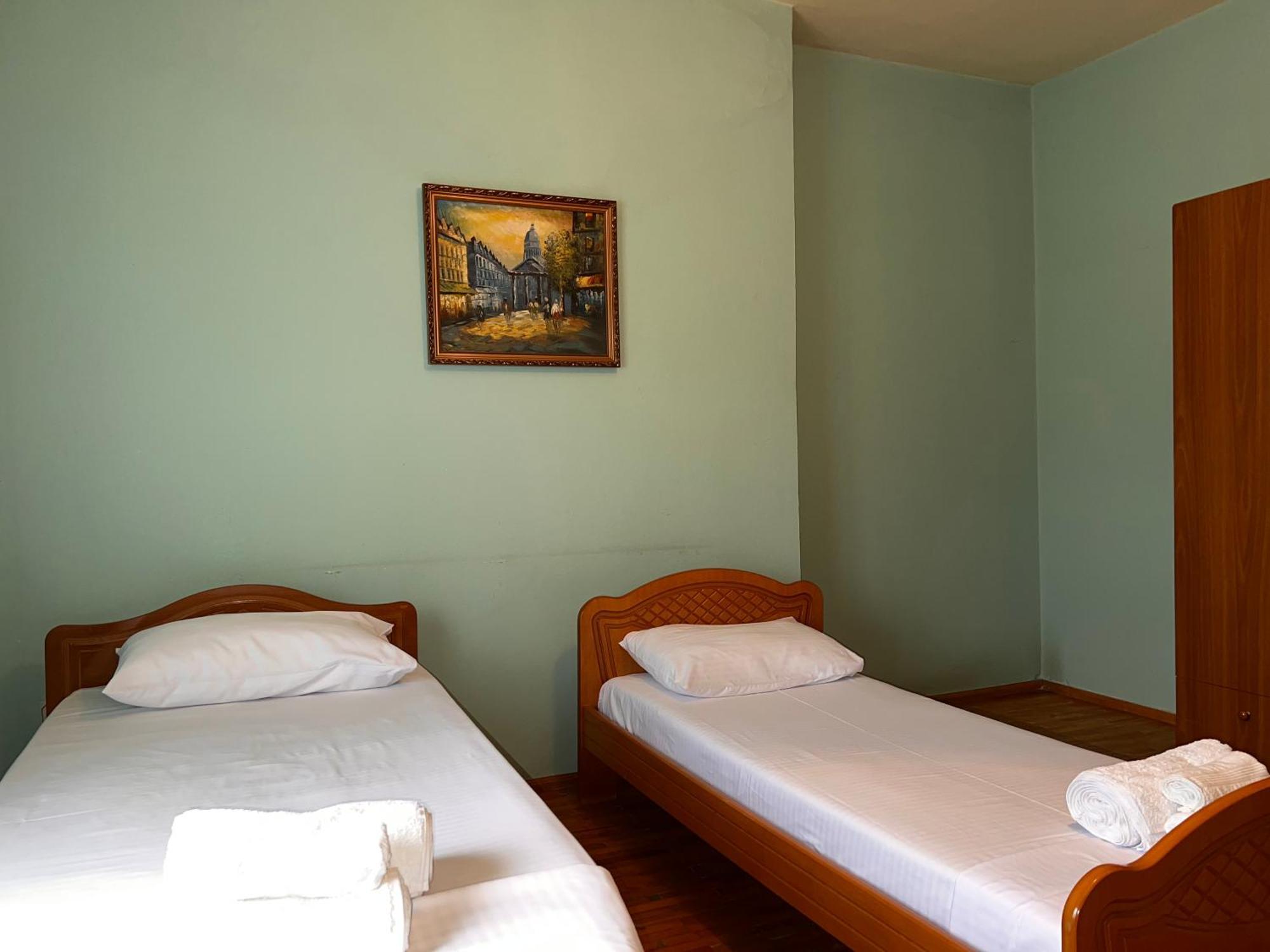 Berat Private Room In Haxhialiu Villa Exterior foto
